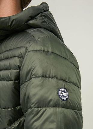 Куртка contrast zip jjehero puffer hood noos 12211785-rosin jackandamp;jones l хакі 12211785-rosin contrast z