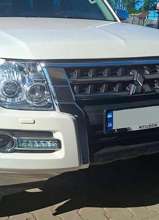 Передні фари oem (2 шт) для mitsubishi pajero wagon iv 2006-2021 рр