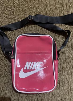 Рожева сумочка через плече nike