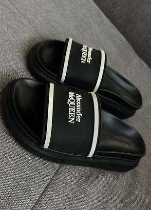 Слайдеры alexander mcqueen
