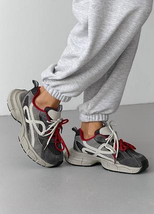 Сірі жіночі кросівки з натуральної шкіри на весну осінь