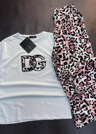 Костюм жіночий dolce&gabbana білий