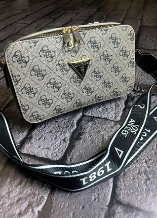 Женская сумка guess бежевый+черный