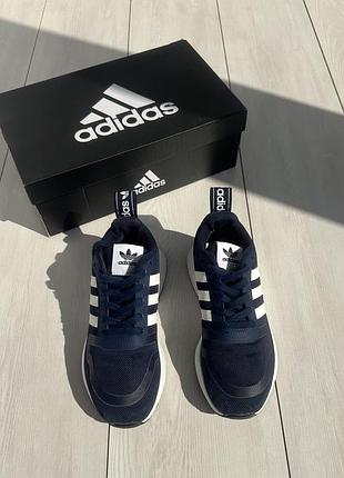 Кросівки adids 3