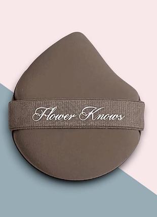 Двосторонній спонж-пухівка flower knows bunny garden dual-sided cushion puff