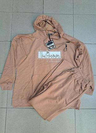 Жіночий спортивний костюм якісний та комфортний розмірний ряд:xl,2xl, 3xl,4xl.