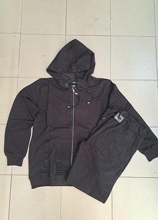 Жіночий спортивний костюм якісний та комфортний розмірний ряд:xl,2xl, 3xl,4xl.