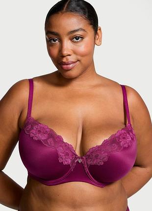 Бюстгальтер victoria's secret с кружевной отделкой