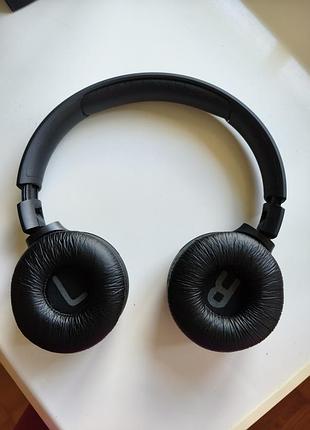 Беспроводные накладные наушники jbl tune 500bt