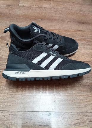 Кросівки adidas