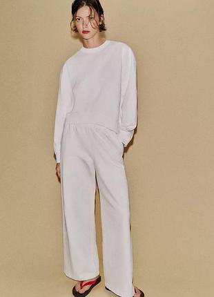 Костюм zara, пастельно-рожевий костюм zara, широкі штани з ефектом вицвітання