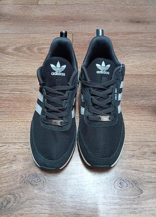 Кроссовки adidas 5