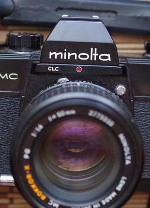 Фотоаппарат minolta srtmc + minolta mc rokkor-x rg 50mm 1.4 + кофр