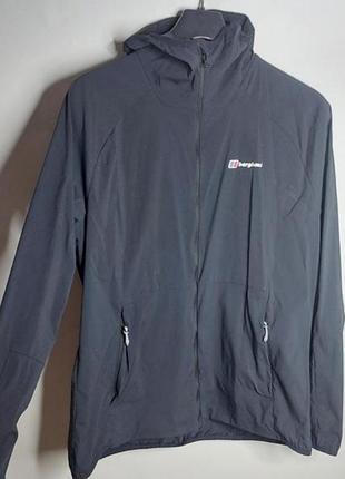 Ветровка жіноча berghaus чорного кольору
