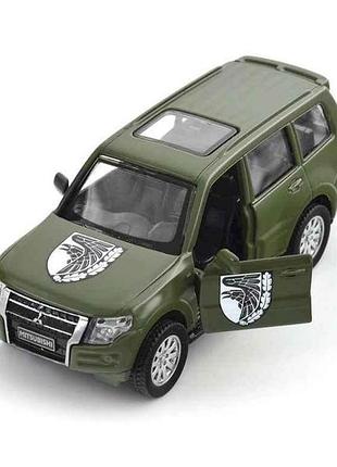 Машинка-моделька шевроны героев mitsubishi pajero 4wd turbo 93 омбр 250283m тм technodrive