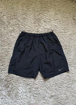 Оригінальні жіночі подовжені спортивні шорти nike