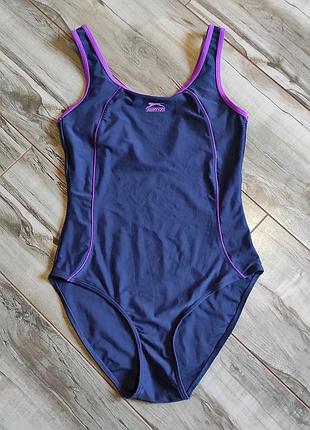 Спортивный слитный купальник slazenger размер 12 (m/l)