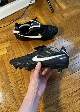 (43 размер, 27,5см) nike tiempo черные бутсы чорні бутси boots