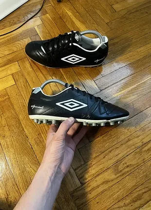 (41 размер, 26см) umbro черные сороконожки бутсы чорні сороконожки бутси nike