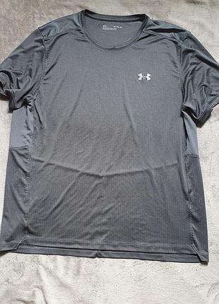 Дихающая футболка under armour!
