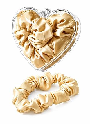 Шовкова резинка для волосся 100% silk у подарунковій коробці-серці, шириною 2 см (шампань)