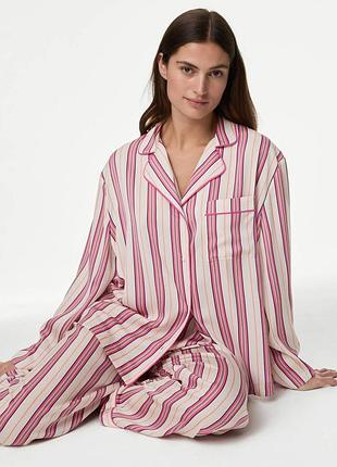 Легкий костюм mark spencer