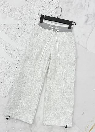 Палаццо теплі з затяжками тканина: 3нитка розміри: 128 ціна : 580 виробник україна
