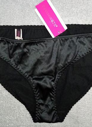 Черные гладкие трусики passionata(италия) xl xxl сердечко на попе