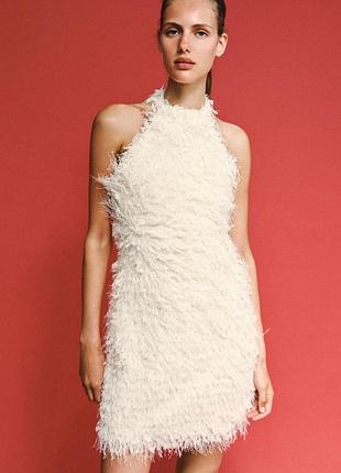 Коротка трикотажна сукня з бахромою від zara