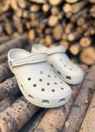 Жіночі крокси класік crocs classic bone
