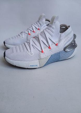 Кроссовки under armour