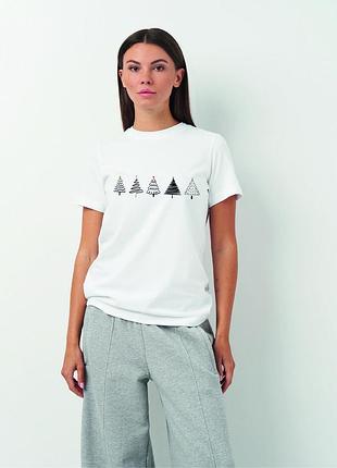 Футболка жіноча біла з принтом "ялинки", 2xl