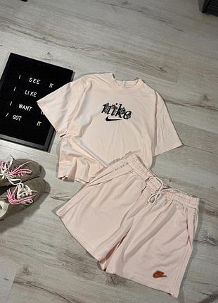 Костюм (футболка та шорти) nike