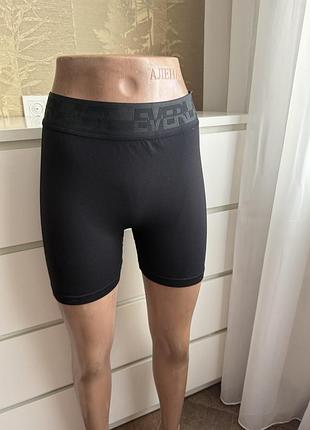 Спортивные шорты ,велосипедки женские