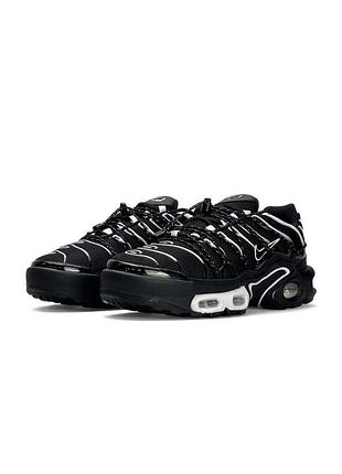 Nike air max plus tn lace toggle white black