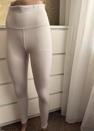 Спортивные лосины женские