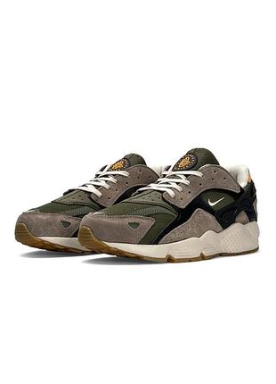 Nike air huarache brown khaki