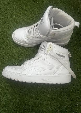 Кросівки puma білі