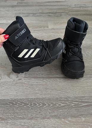 Зимові термо ботинки adidas terrex на хлопчика