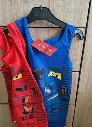 Детские майки лего lego ninjago набор р.134/140, 9/10.очень крутой и стильный.