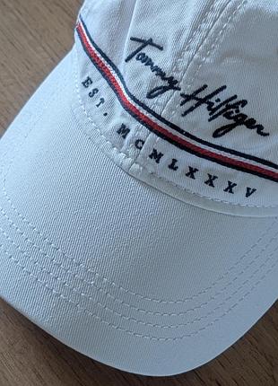 Стильная кепка бейсболка tommy hilfiger оригинал