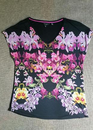 Футболка ted baker з шикарним квітковим малюнком
