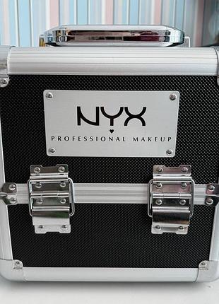 Б'юті кейс nyx professional makeup oригінал