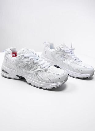Жіночі кросівки new balance 530 білі