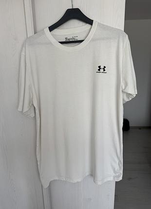 Футболка under armour nike adidas puma ellesse diesel