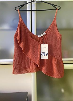 Zara новий ексклюзивний топ на брітелях