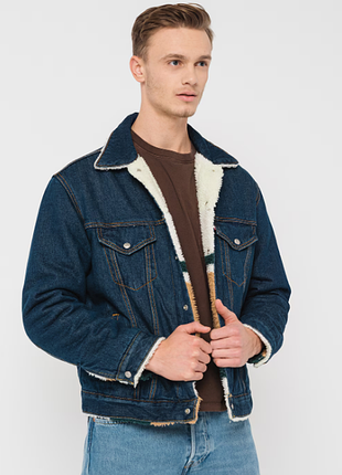 Джинсовая шерпа levi's reversible vintage relaxed fit sherpa trucker jacket куртка джинсовка