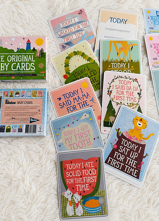Набір карток milestone baby cards, призначений для фотографування перших досягнень дитини.