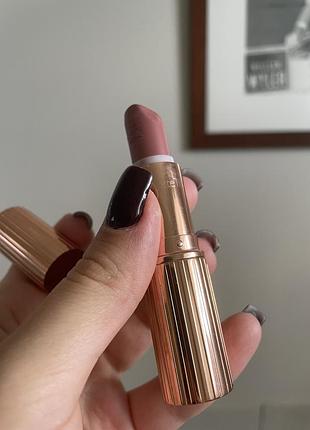 Продам недорого помаду charlotte tilbury pillow talk. оригінал