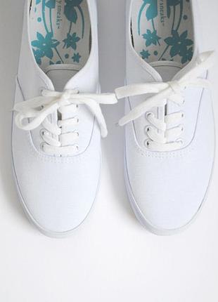 Жіноче взуття бренду city sneaks. 38 розмір